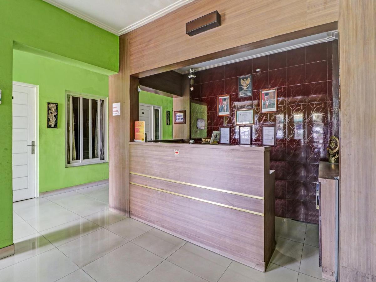 Spot On 90632 Hotel Pelangi Indah Paskal Bandung Extérieur photo